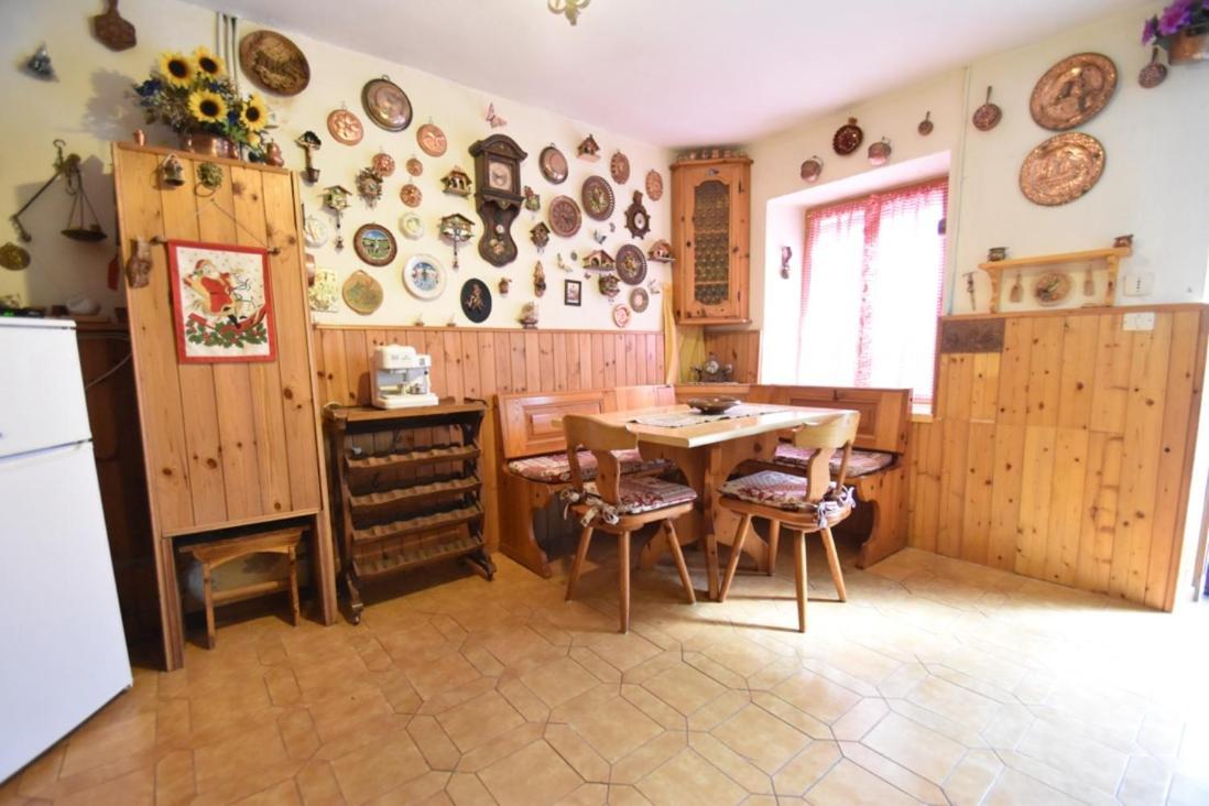 Casa Canale - Residenze Bucaneve * Tonezza del Cimone